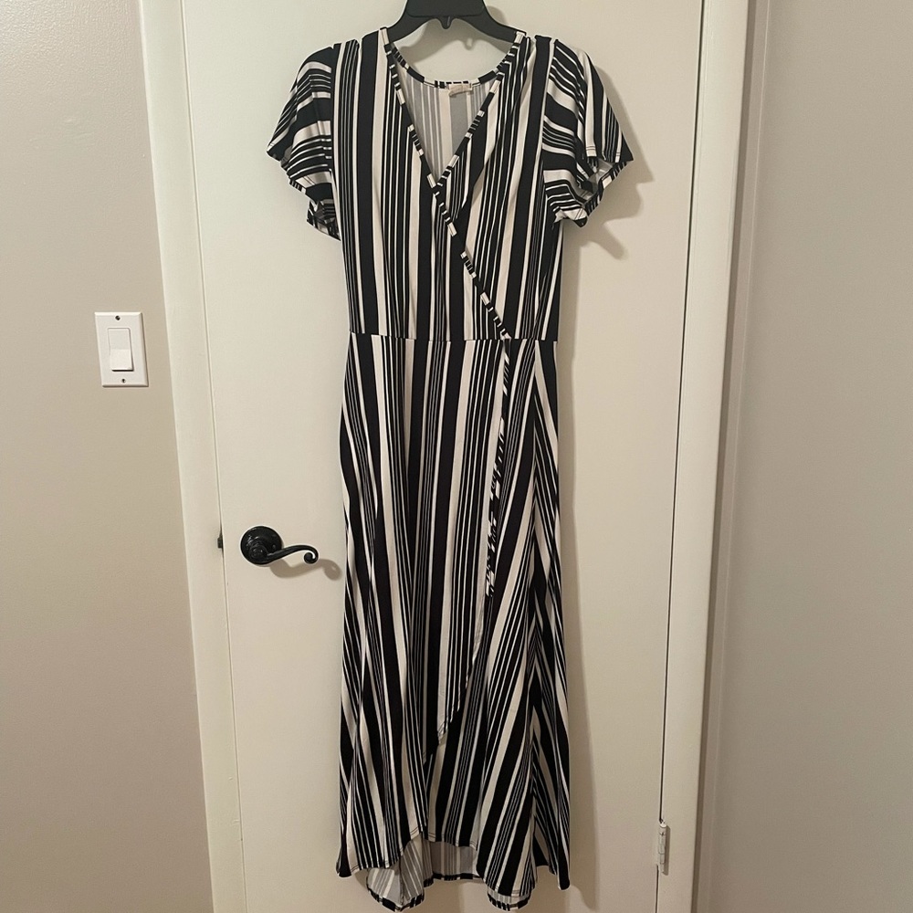 Black & white striped maxi dress